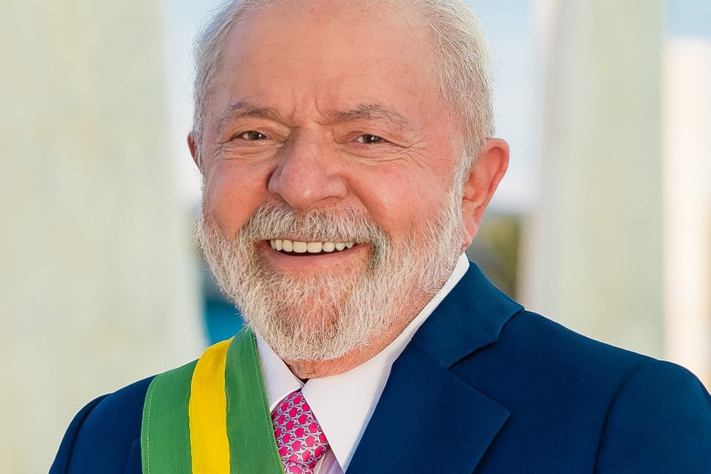 Brazil Waves Its Flags While a Supreme Court Feud Steals the Parade