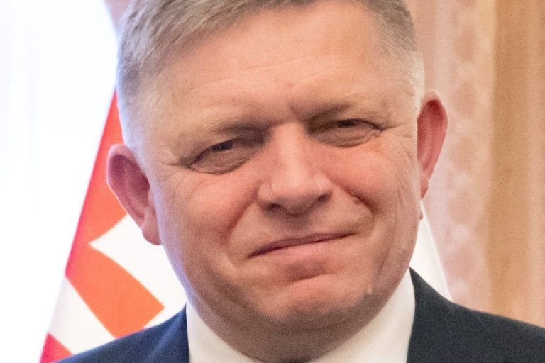 EU Envoys Fail to Renew Russia Sanctions as Slovakia, France Object