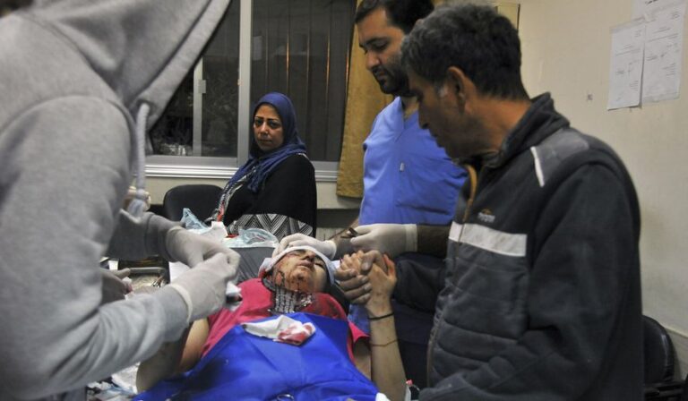 Rocket Strikes Damascus Home, Injures Woman