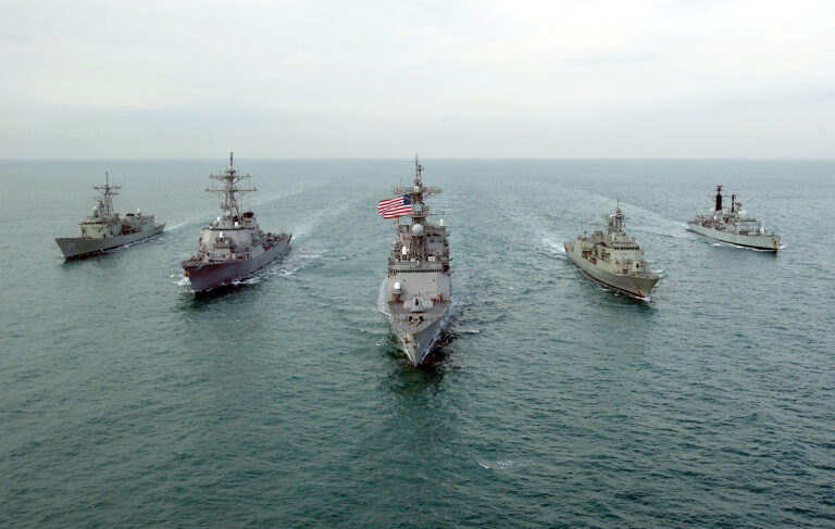 Key Players: U.S. Fifth Fleet and IRGC Navy in the Strait of Hormuz