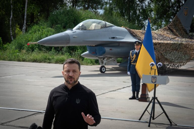 Zelensky Warns of Major Russian Airstrike on Ukraine
