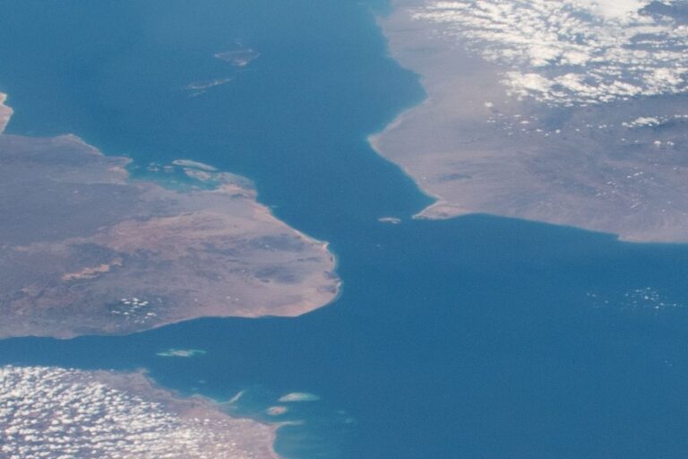How the Houthis Could Turn Bab el-Mandeb Into a Toll Gate Like Hormuz