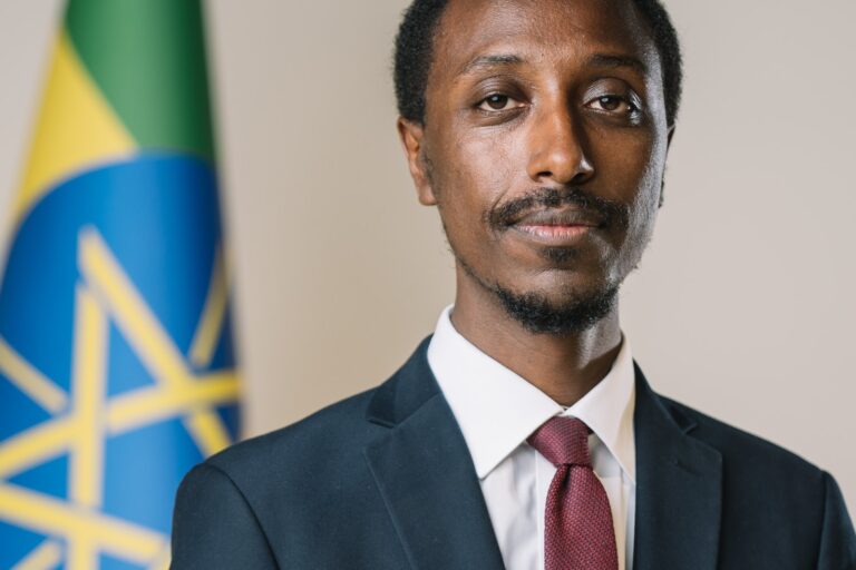 Ethiopia Accuses Eritrea of ‘All-Out Invasion’ as Troops Advance 60km into Tigray