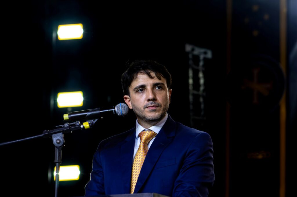 Alexis Tsipras's Long Road From Communist Youth to Party Founder