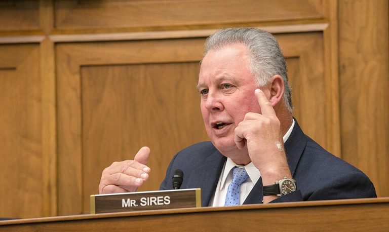 Congress Reviews Saudi Nuclear Reactor Deal Timeline