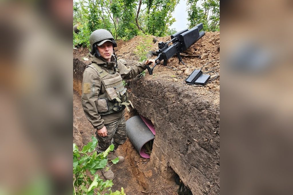 Russia Ukraine War Soldiers Trench